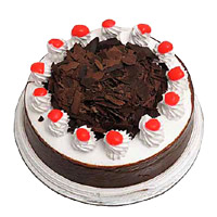 Send 1 Kg Eggless Black Forest Cake to Mumbai on Friendship Day