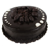 Place order to send Happy Friendship Day Cakes. 2 Kg Eggless Chocolate Cake to Mumbai for Friendship Day