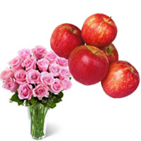 Send Friendship Day Gifts Online 20 Pink Roses in Vase with 1 Kg Fresh Apple Fruit to Mumbai