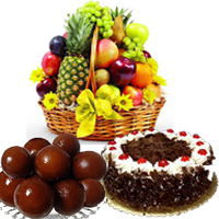 Buy New Year Gifts in Mumbai to Send 1 Kg Fresh Fruits with 1 Kg Gulab jamun & 1 Kg Round Black Forest Cake in Mumbai Online