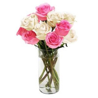 Send White Pink Roses Vase 10 Flowers to Mumbai for Friendship Day