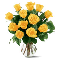 Flowers to Mumbai : 12 Yellow Roses Vase