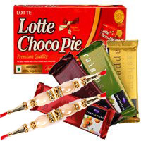 Online Rakhi Delivery of Gifts in Mumbai comprising 4 Cadbury Temptation Bars with Chocopie