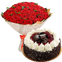 Christmas Gifts Delivery to Mumbai made up of 100 Red Roses 1 Kg Black Forest Cake From 5 Star Hotel